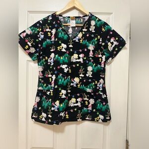 Peanuts Black Holiday Scrub Top with Multiple Pockets, Womens Small